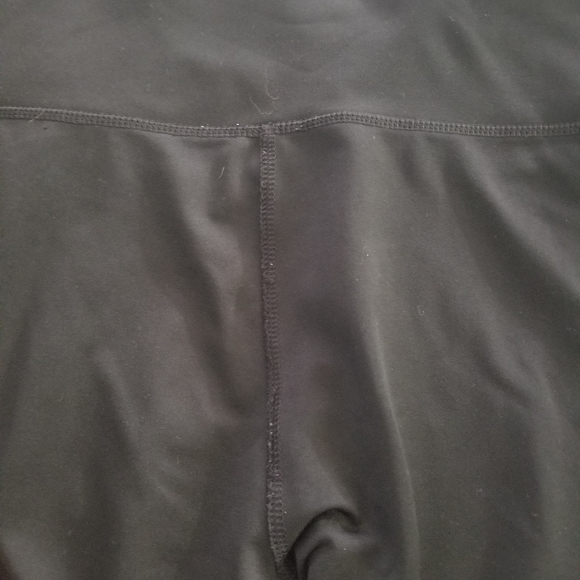 💜 B2G1 GUC Adidas Climalite womens capri leggings - Picture 5 of 6